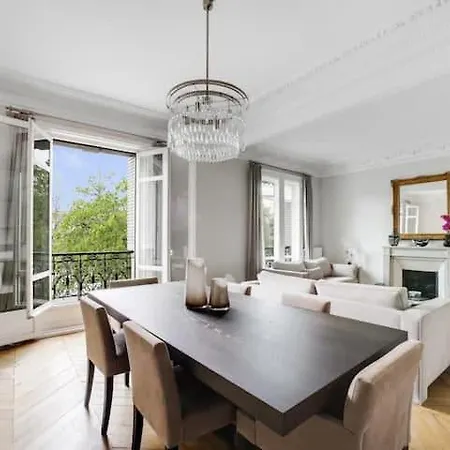 Apartment Two Luxury Paris