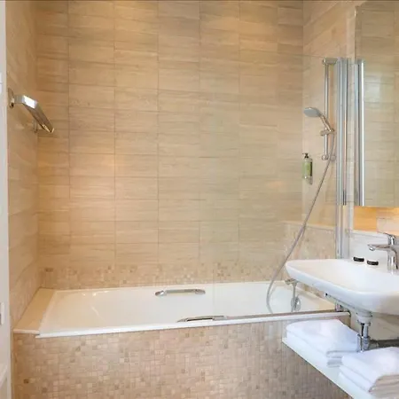 Luxury Eiffel Tower Appartement
