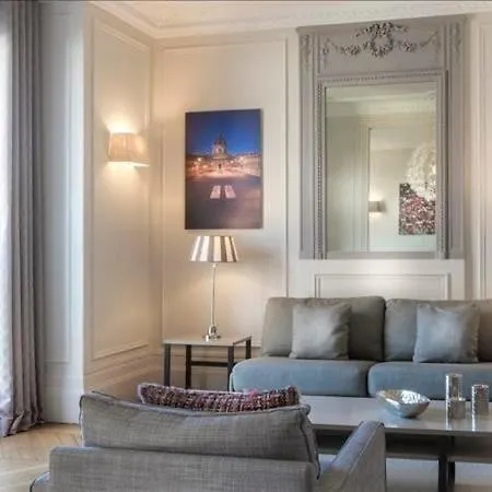 Luxury Eiffel Tower