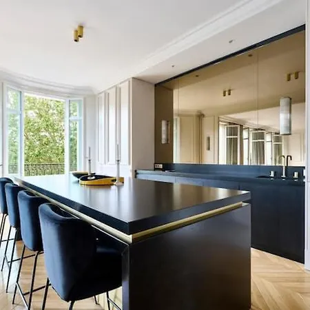 Luxury Eiffel Tower Παρίσι